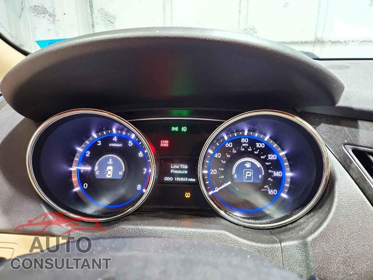 HYUNDAI SONATA 2013 - 5NPEC4AC7DH686916