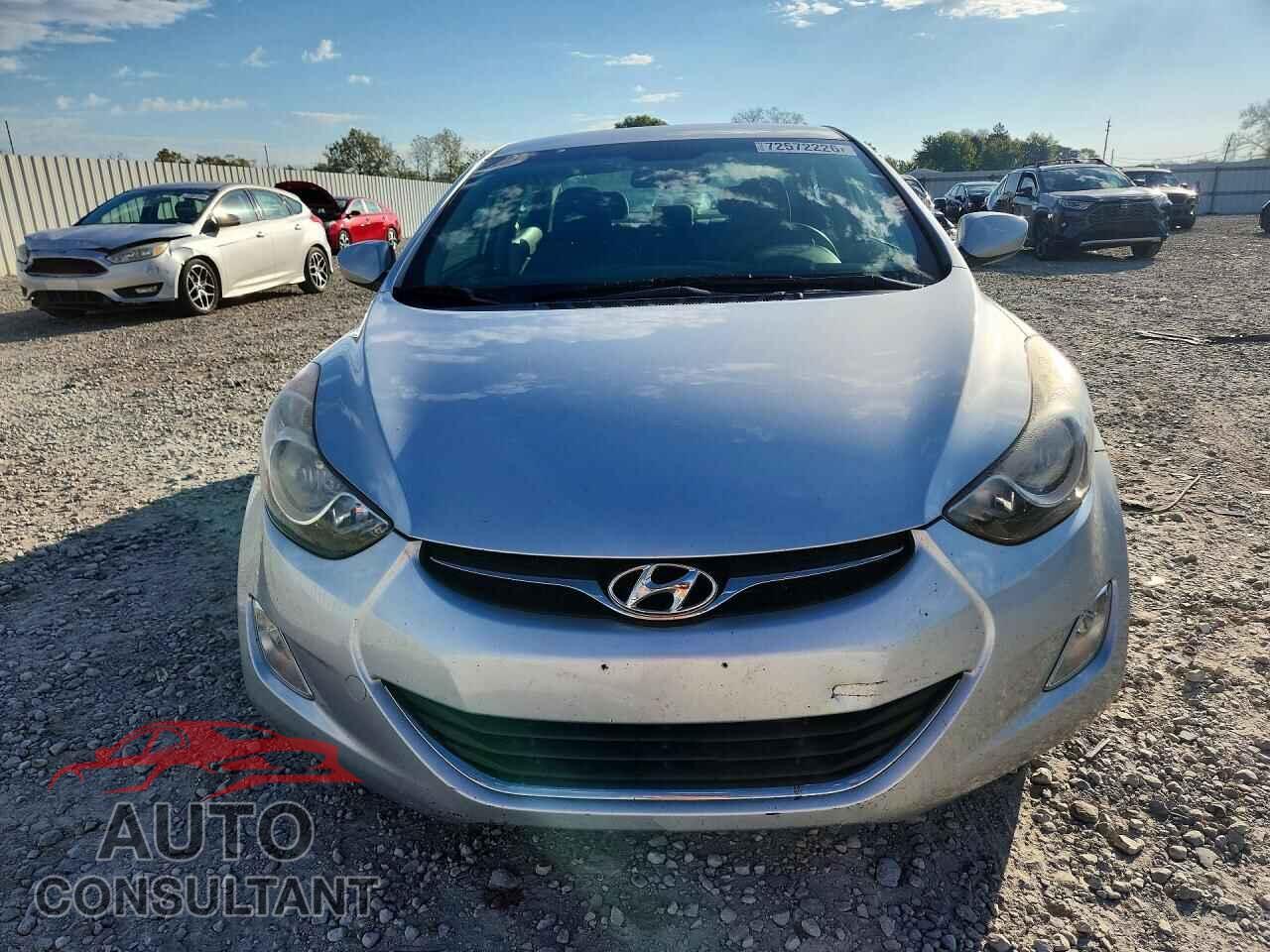 HYUNDAI ELANTRA 2013 - 5NPDH4AE2DH258427