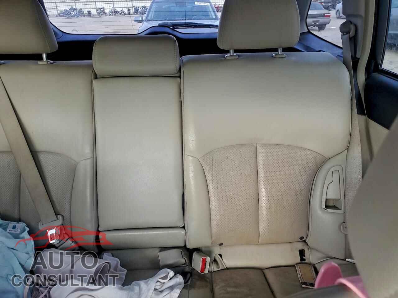 SUBARU OUTBACK 2014 - 4S4BRBLC8E3321690