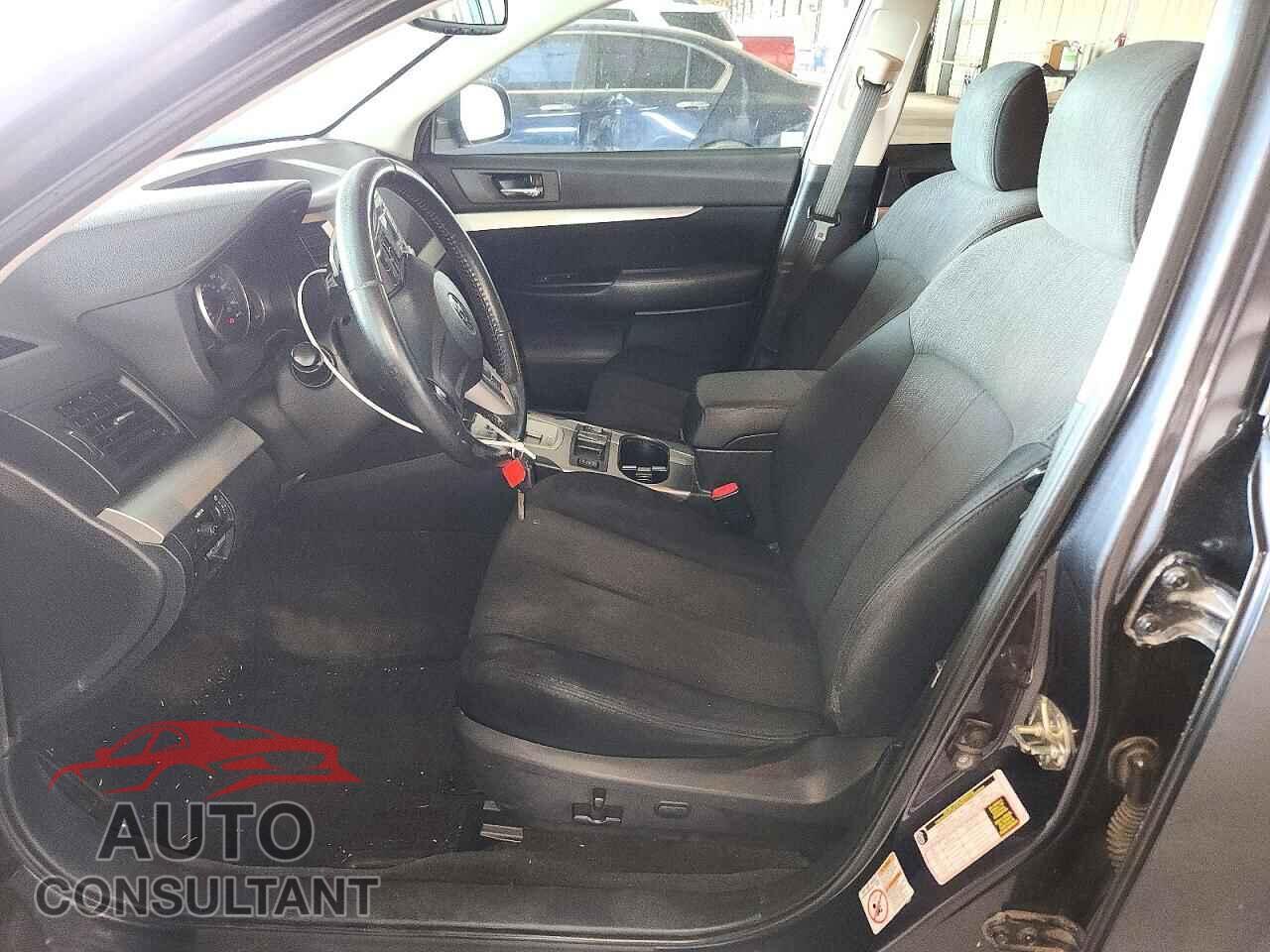 SUBARU OUTBACK 2013 - 4S4BRBCC5D3288095