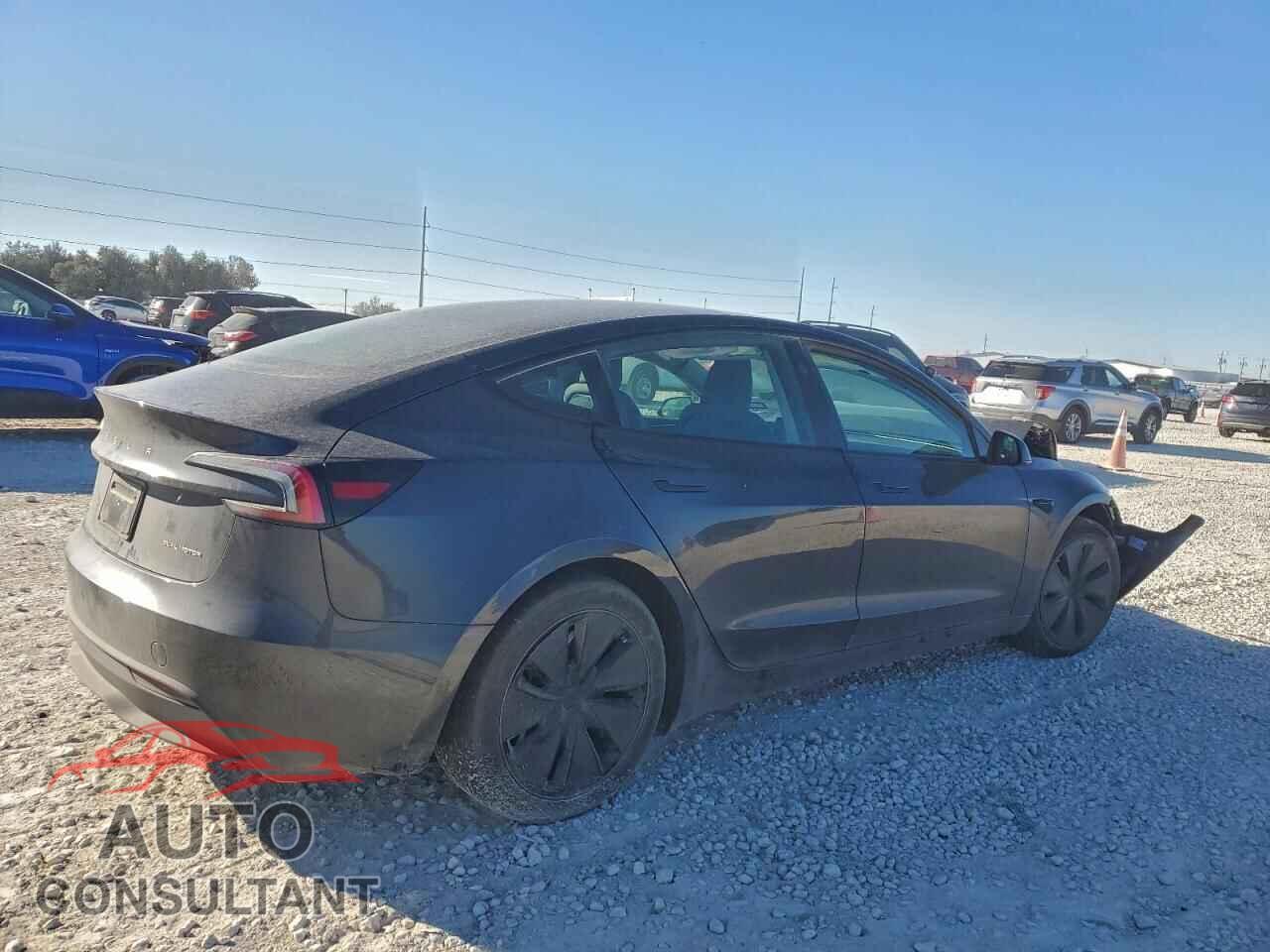 TESLA MODEL 3 2024 - 5YJ3E1EB4RF758730