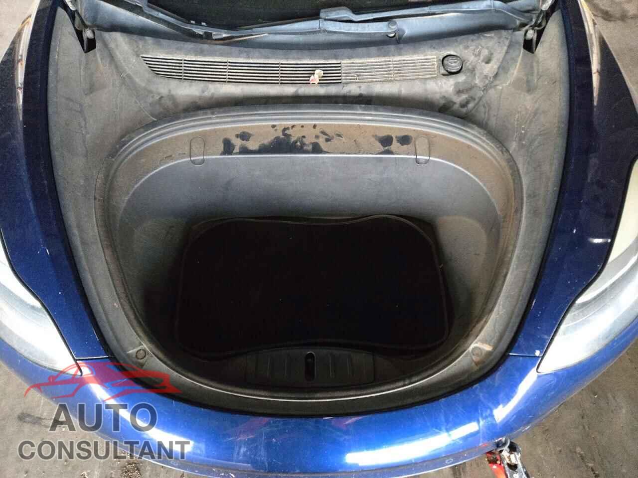 TESLA MODEL 3 2019 - 5YJ3E1EA4KF299681
