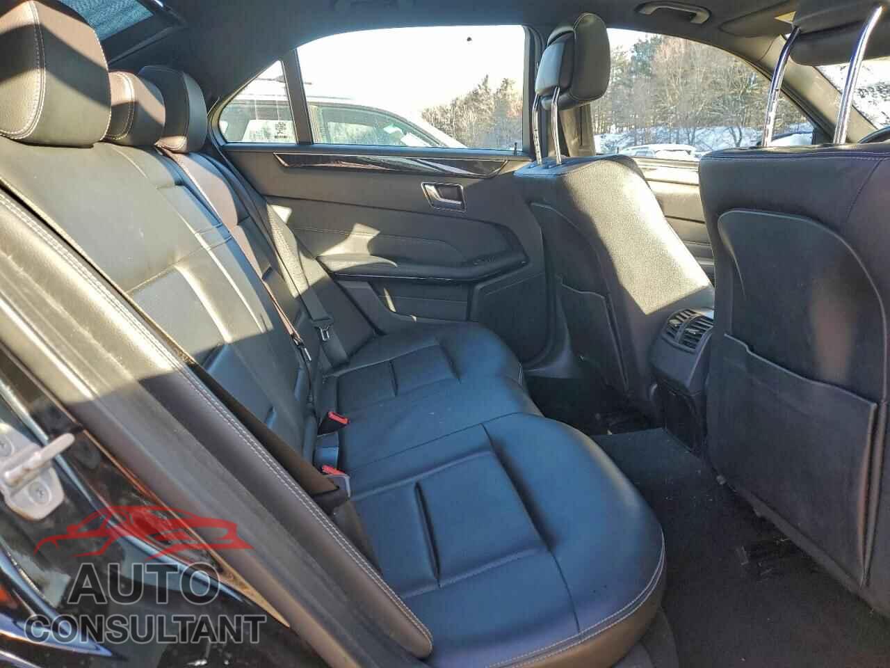 MERCEDES-BENZ E-CLASS 2015 - WDDHF5KB2FB098030