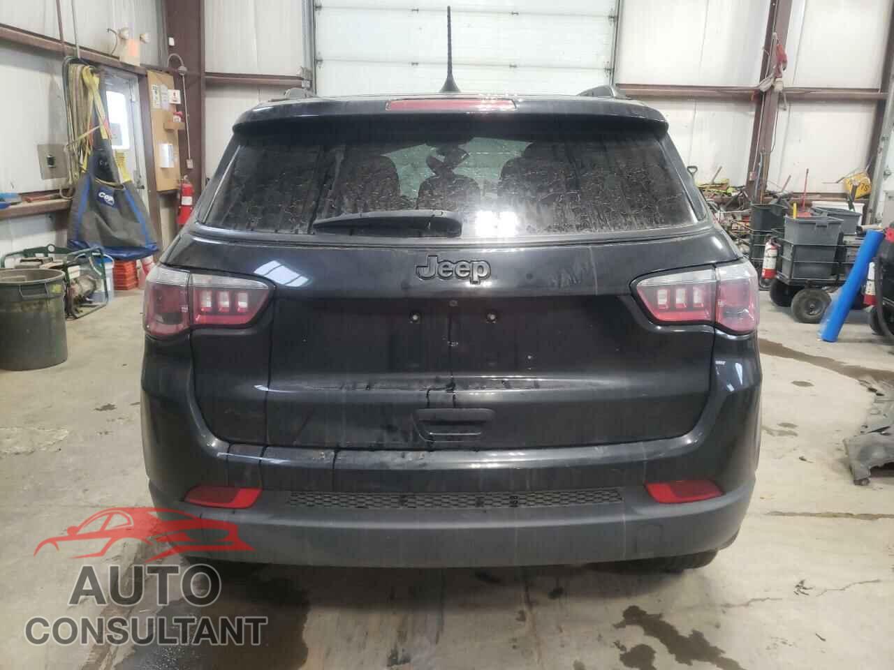 JEEP COMPASS 2019 - 3C4NJDBB8KT817263