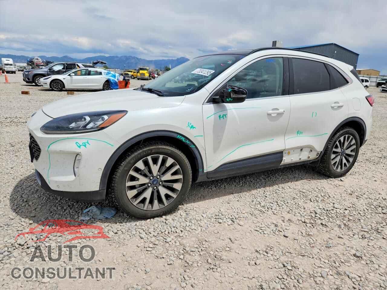 FORD ESCAPE 2020 - 1FMCU9J92LUA56386