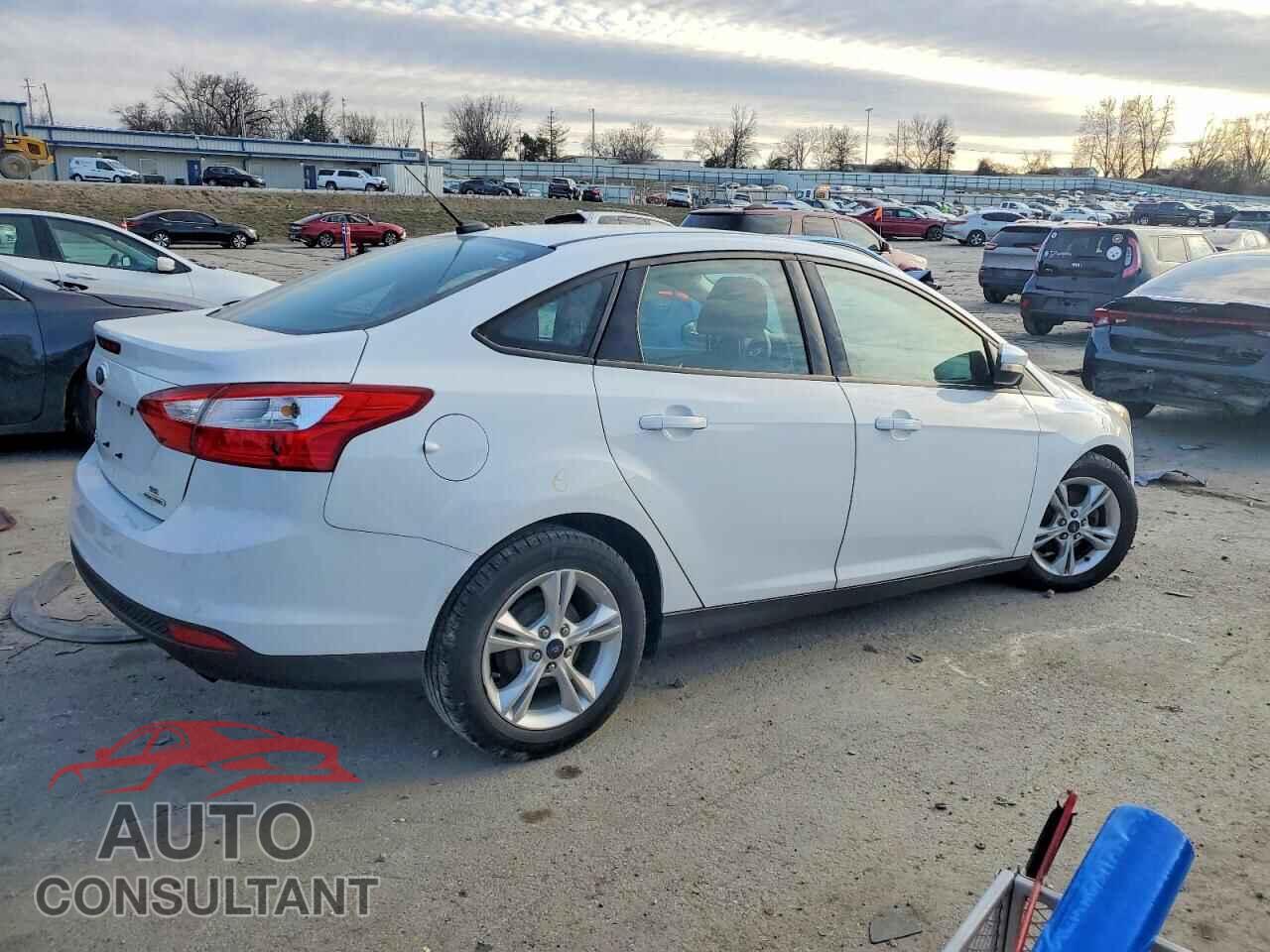 FORD FOCUS 2014 - 1FADP3F23EL406728