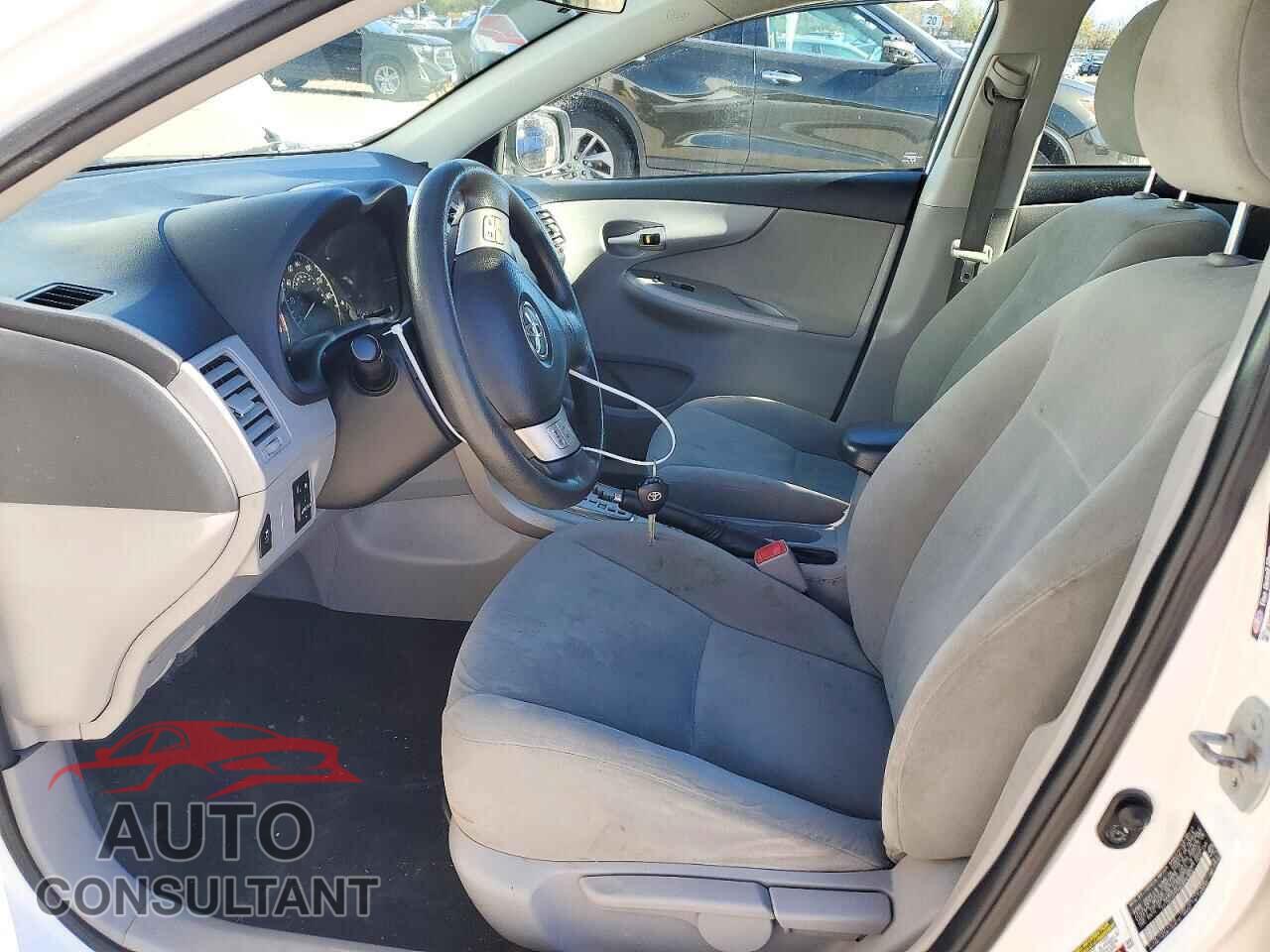 TOYOTA COROLLA 2011 - 2T1BU4EEXBC656353