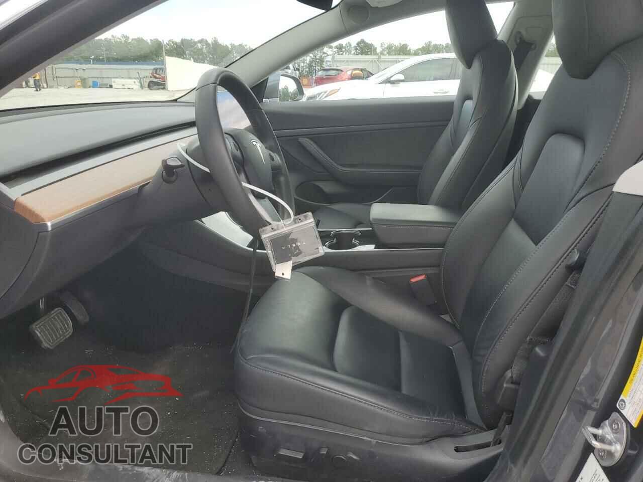 TESLA MODEL 3 2020 - 5YJ3E1EA5LF644038