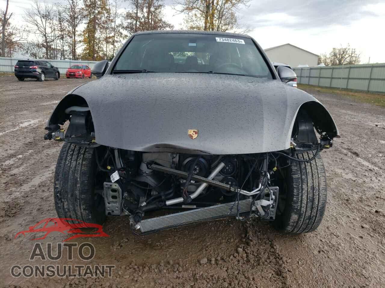 PORSCHE CAYENNE 2018 - WP1AA2A28JKA06016