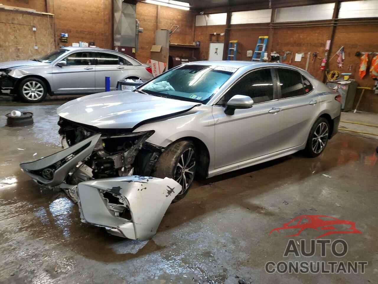 TOYOTA CAMRY 2020 - 4T1G11AK0LU892275