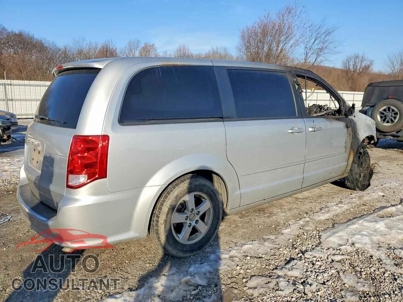 DODGE CARAVAN 2011 - 2D4RN3DG2BR700583