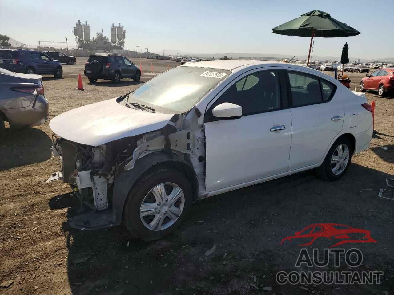 NISSAN VERSA 2018 - 3N1CN7AP4JL863409