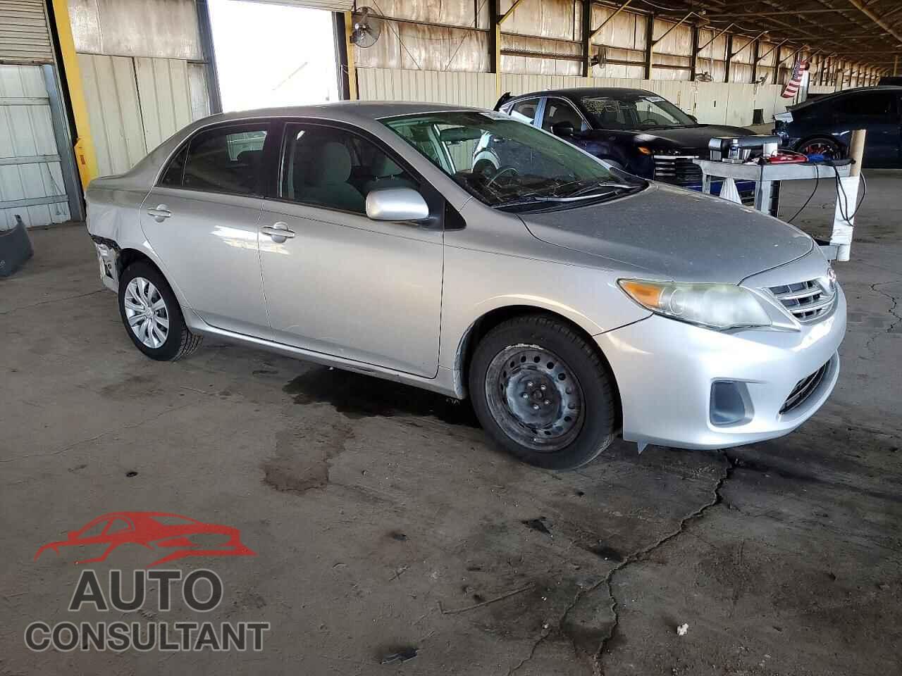 TOYOTA COROLLA 2013 - 5YFBU4EEXDP150329
