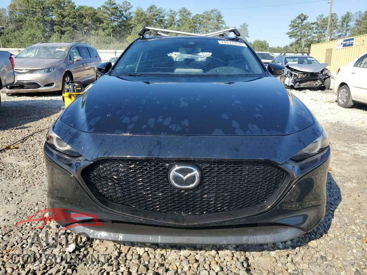 MAZDA 3 2019 - JM1BPANM2K1128873