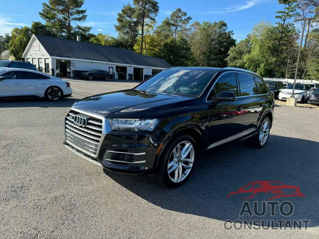 AUDI Q7 2018 - WA1VAAF77JD010378