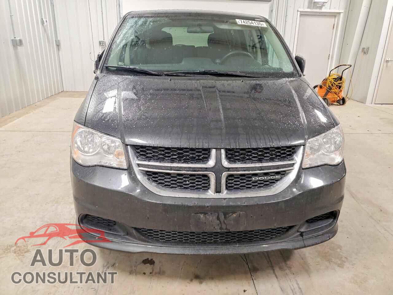 DODGE CARAVAN 2011 - 2D4RN3DG1BR700896