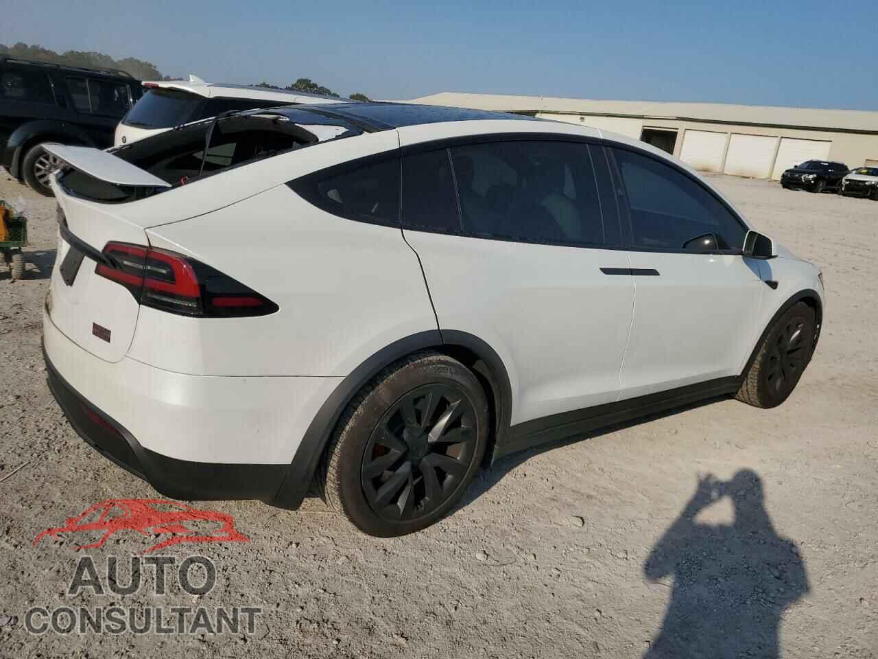 TESLA MODEL X 2023 - 7SAXCBE69PF395647