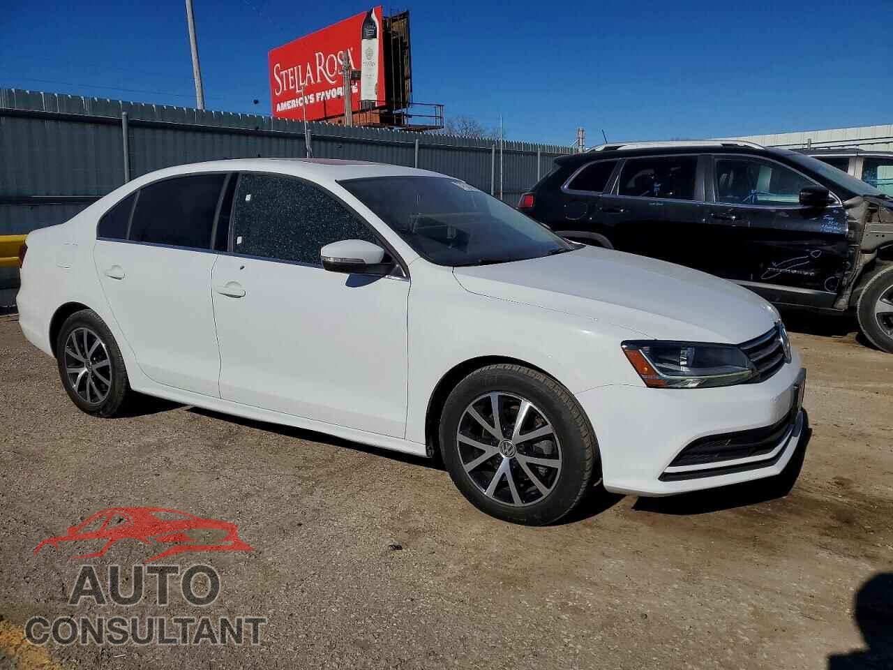 VOLKSWAGEN JETTA 2017 - 3VWDB7AJXHM338619