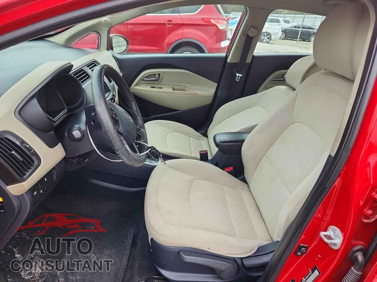 KIA RIO 2013 - KNADN4A38D6100091