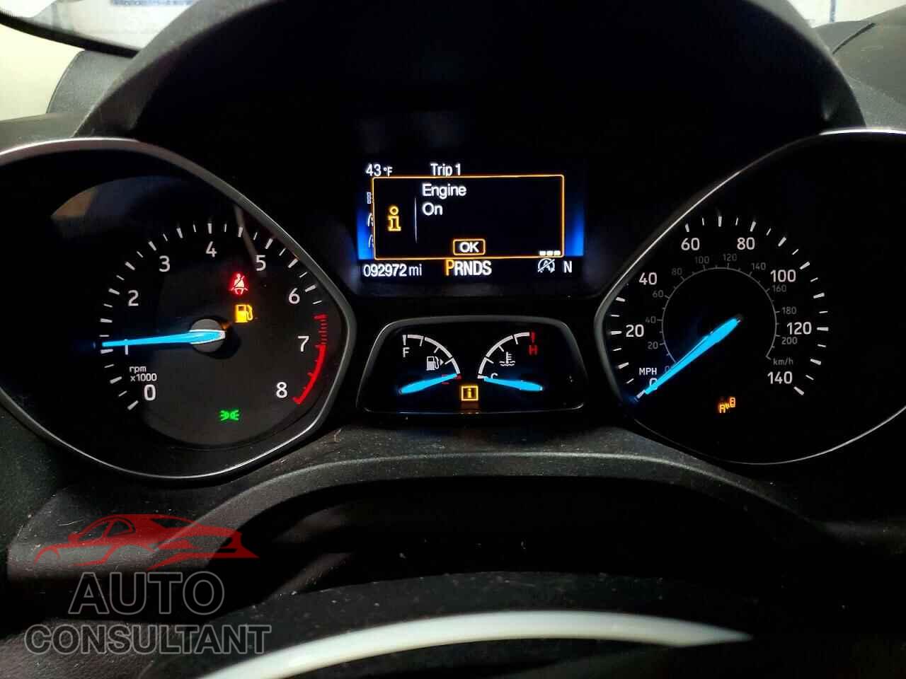 FORD ESCAPE 2017 - 1FMCU9JD3HUB97771