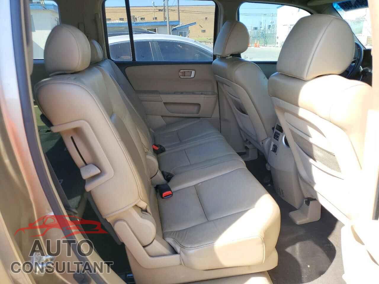 HONDA PILOT 2009 - 5FNYF38509B017818
