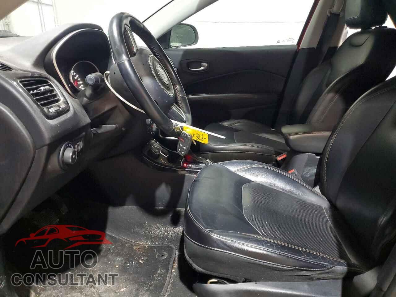 JEEP COMPASS 2018 - 3C4NJDCB6JT116489