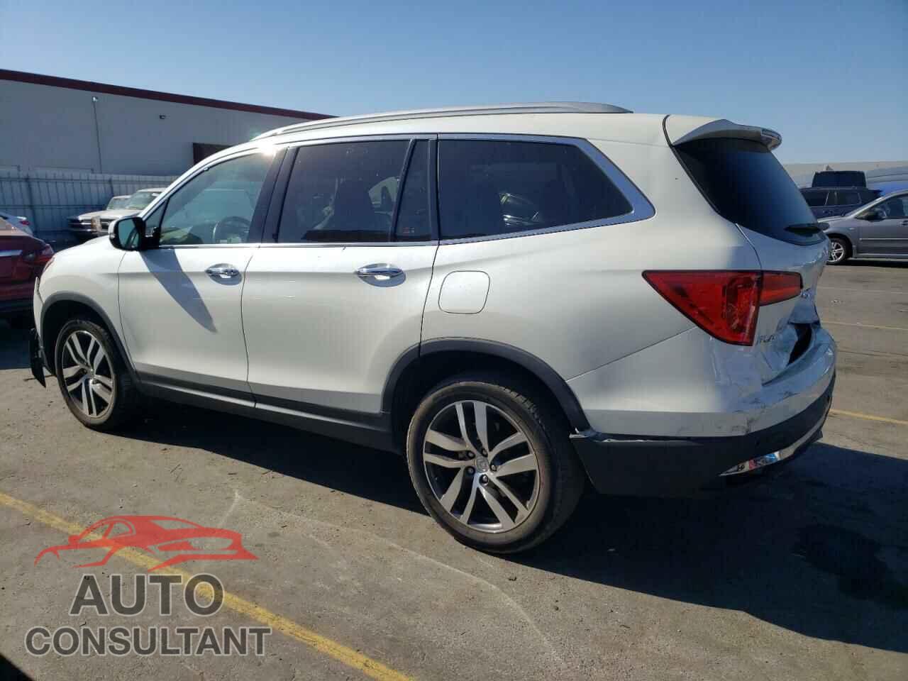 HONDA PILOT 2017 - 5FNYF6H02HB098857