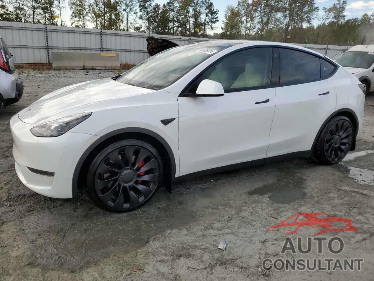 TESLA MODEL Y 2022 - 7SAYGDEF9NF416370