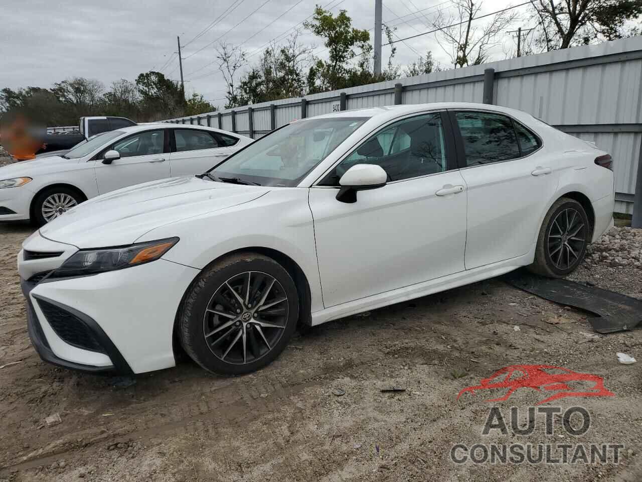 TOYOTA CAMRY 2021 - 4T1G11AK5MU410644