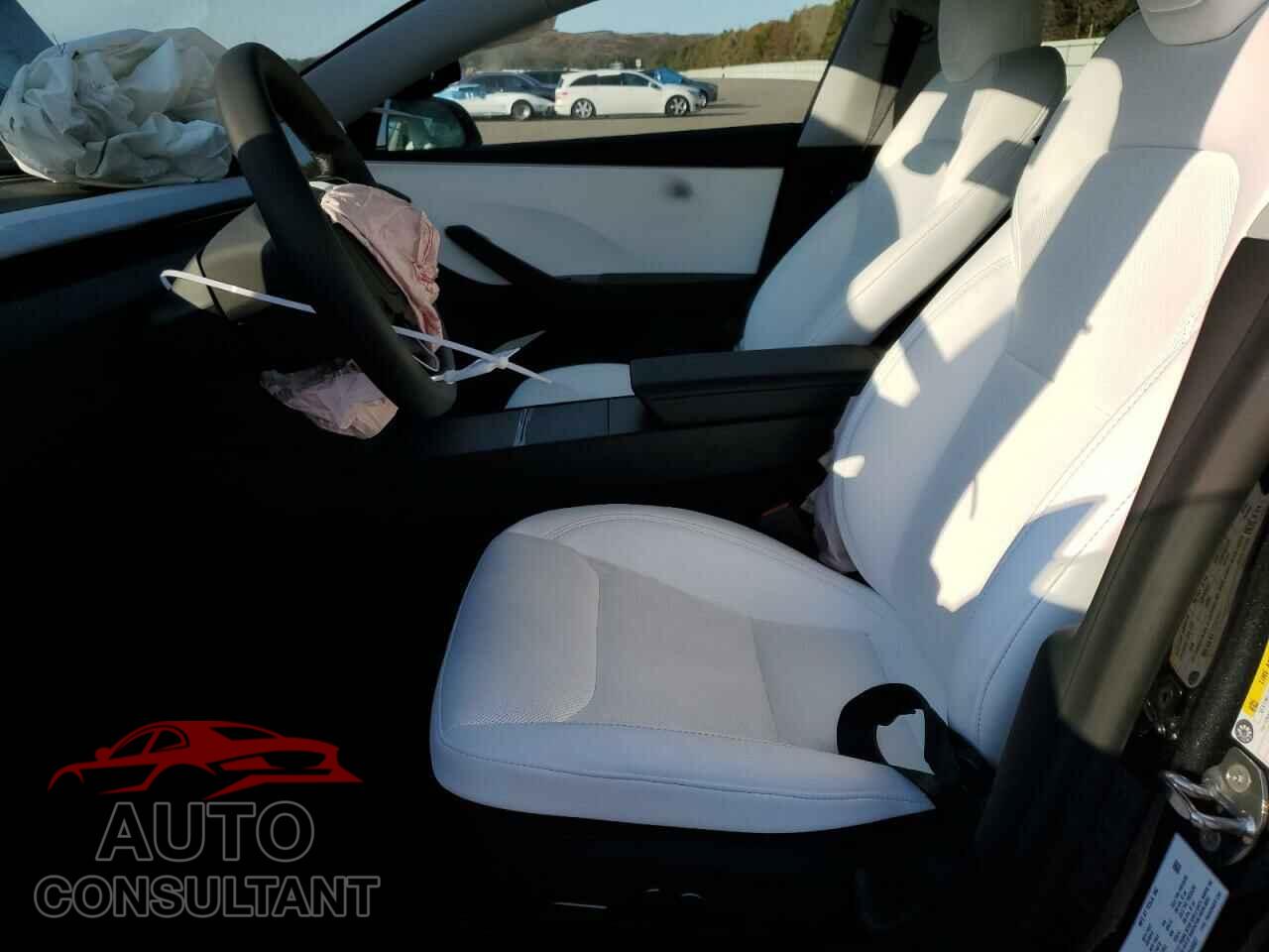 TESLA MODEL 3 2024 - 5YJ3E1EB7RF859907