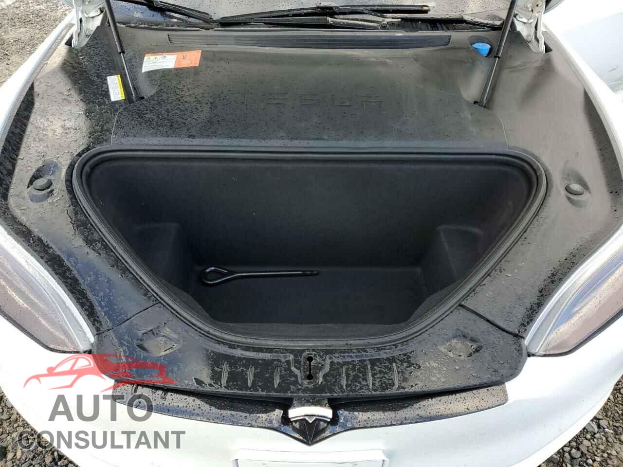 TESLA MODEL S 2016 - 5YJSA1E40GF174377