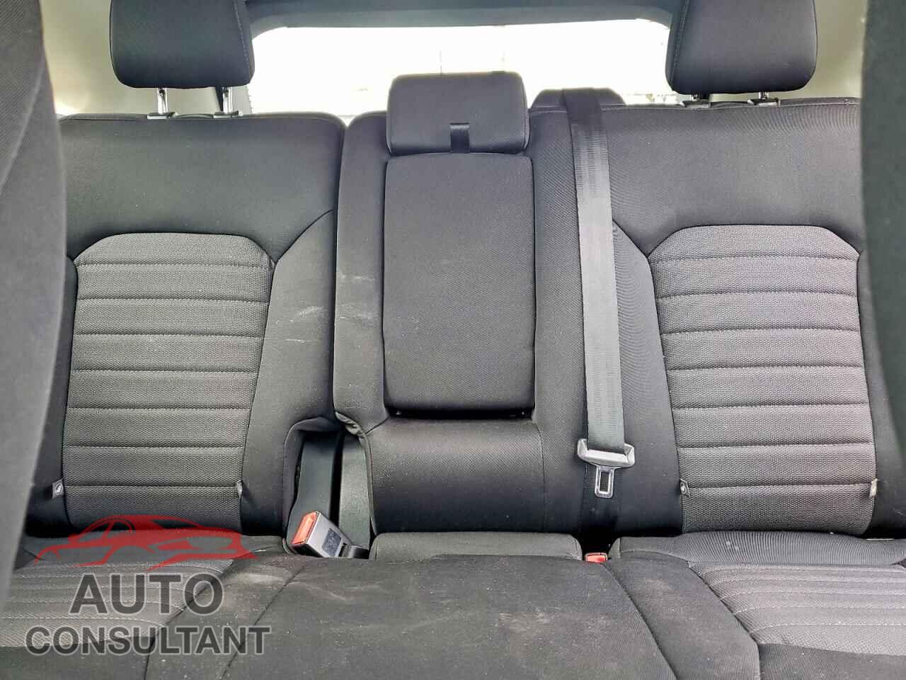 FORD EDGE 2018 - 2FMPK3G96JBC10211