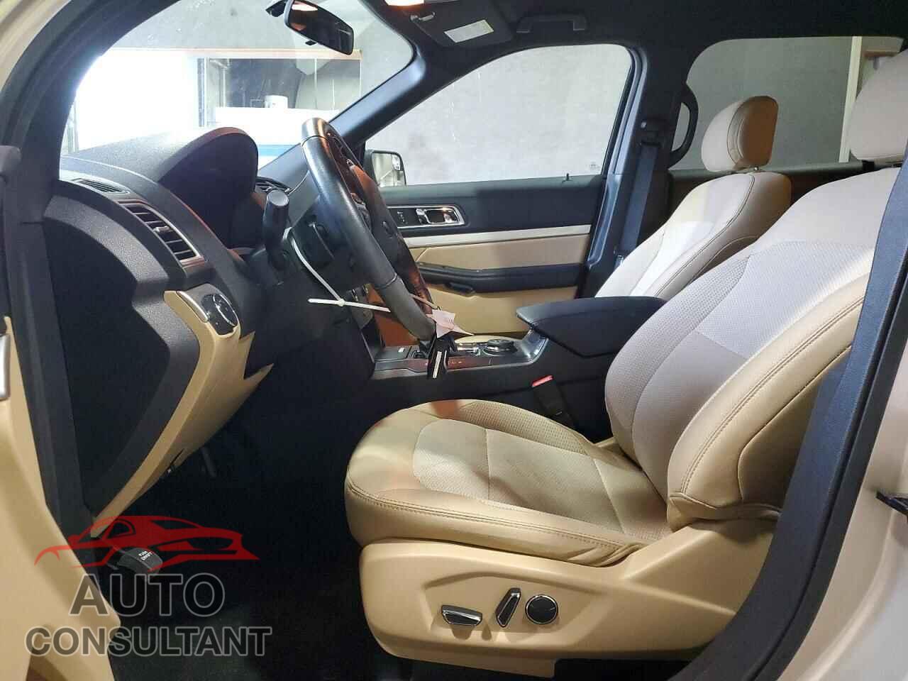 FORD EXPLORER 2017 - 1FM5K8D80HGD00473