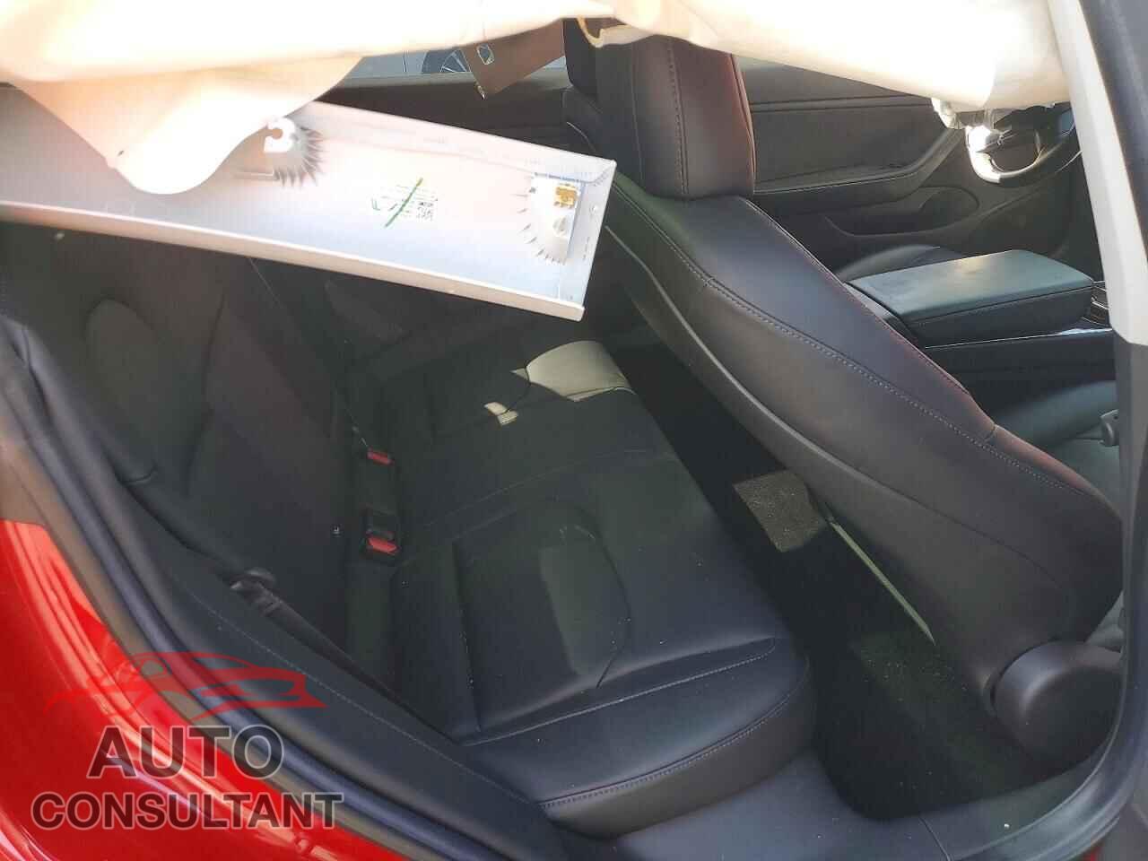 TESLA MODEL 3 2018 - 5YJ3E1EA2JF012952