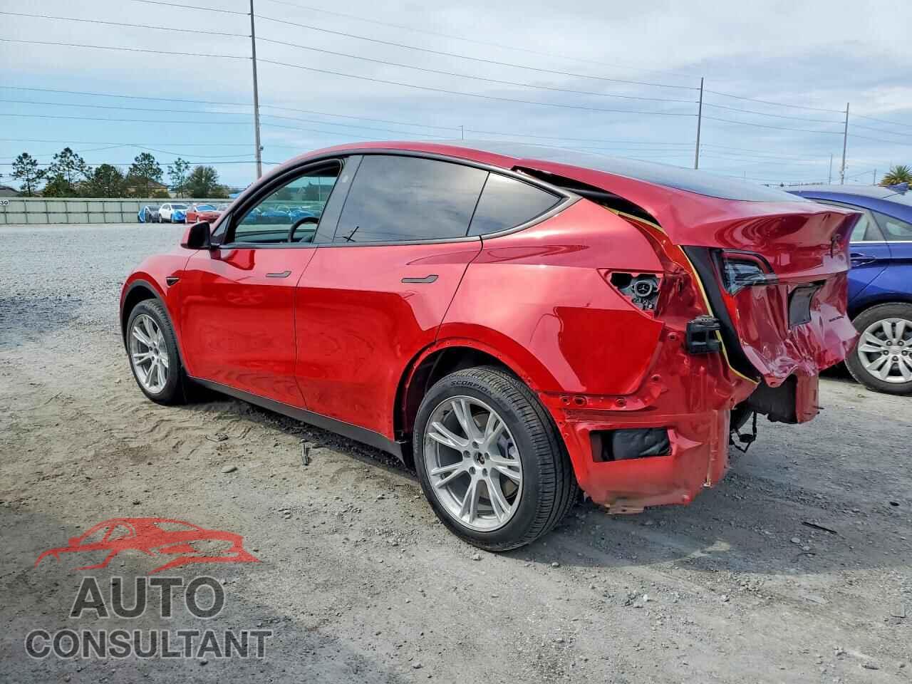 TESLA MODEL Y 2023 - 7SAYGDEE3PA207357