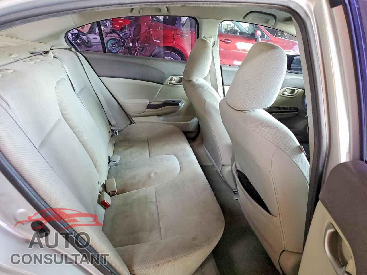 HONDA CIVIC 2012 - 2HGFB2F59CH557882