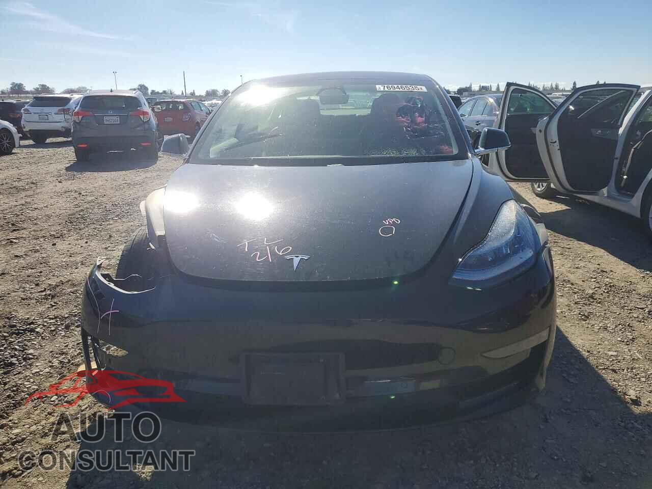 TESLA MODEL 3 2019 - 5YJ3E1EA0KF304973