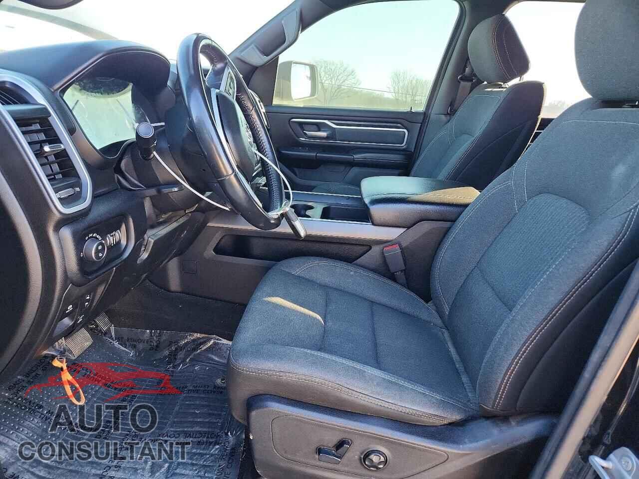 RAM 1500 2020 - 1C6SRFFT2LN399236