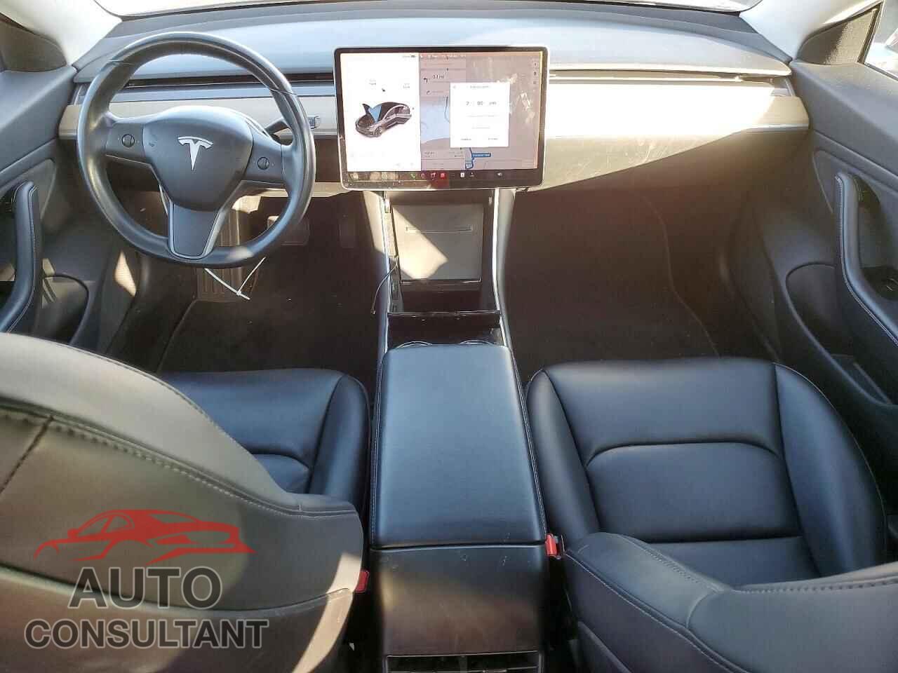 TESLA MODEL 3 2018 - 5YJ3E1EB5JF129076