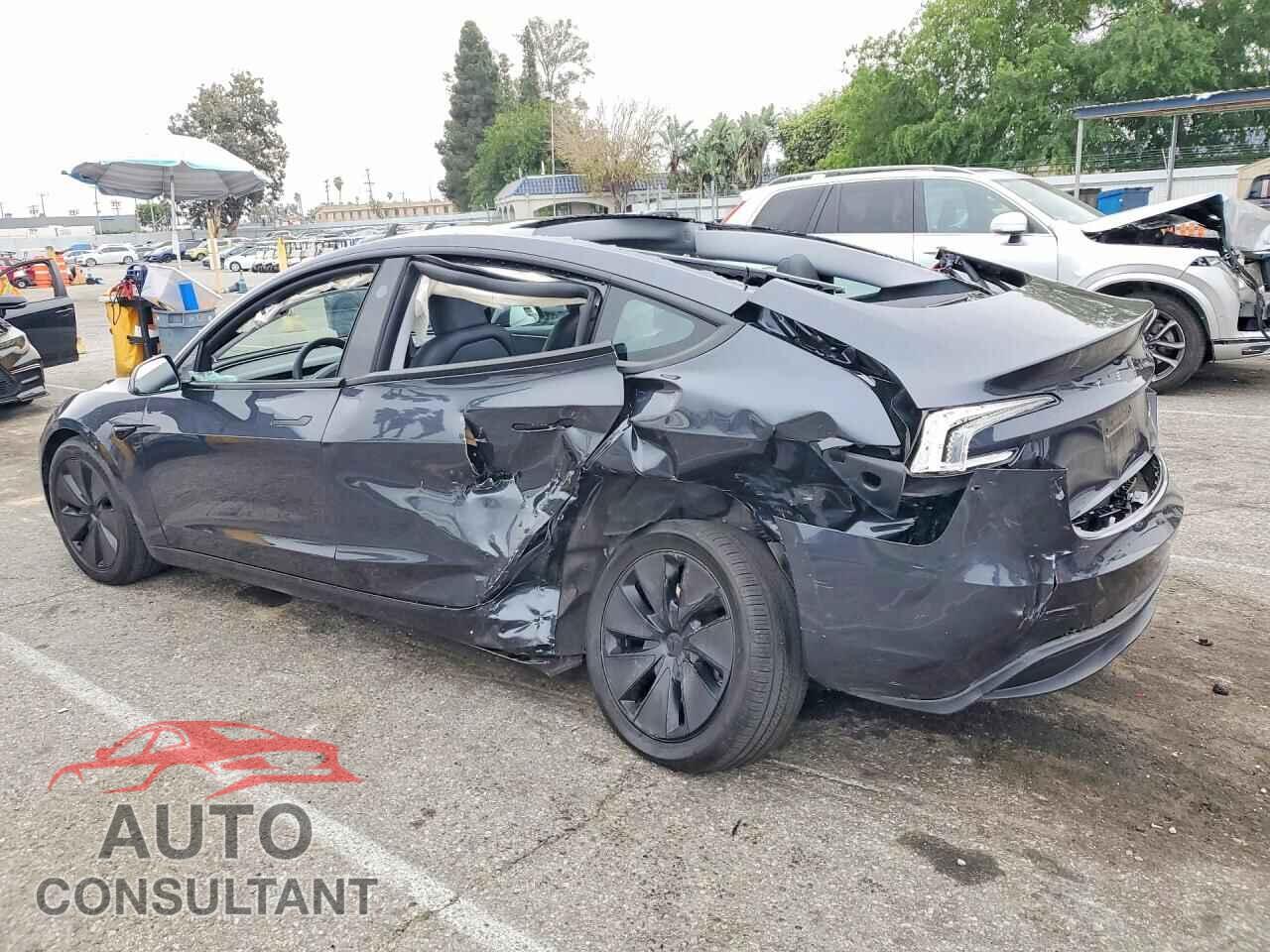 TESLA MODEL 3 2024 - 5YJ3E1EB3RF741515