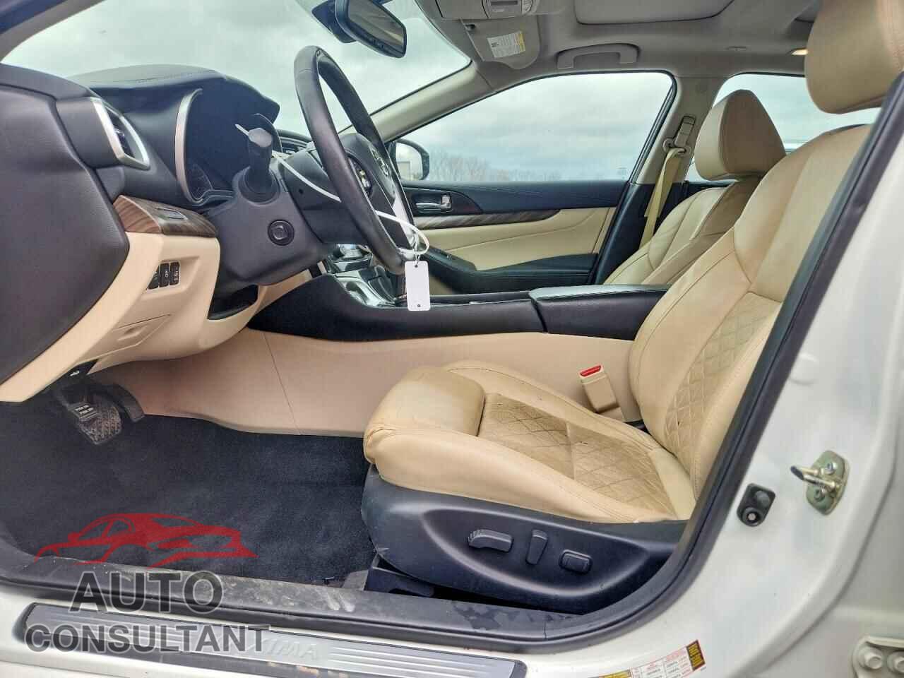 NISSAN MAXIMA 2017 - 1N4AA6AP1HC376738