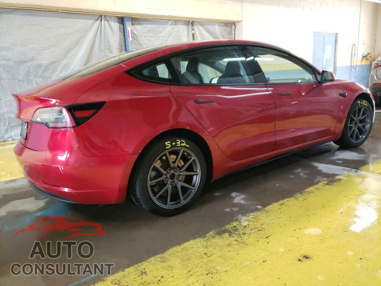 TESLA MODEL 3 2022 - 5YJ3E1EA8NF369400