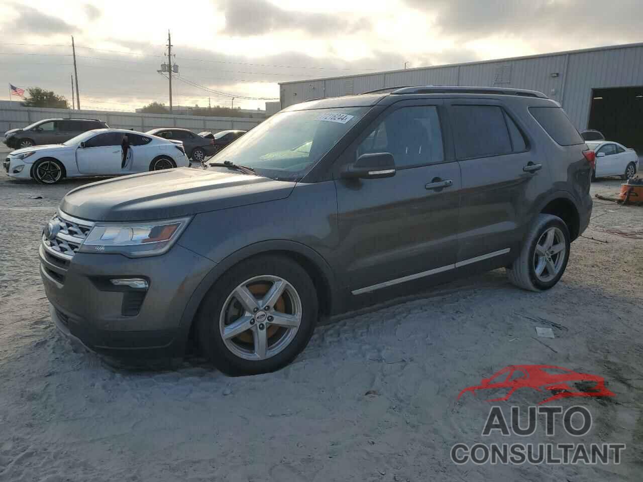 FORD EXPLORER 2018 - 1FM5K7D86JGC77202