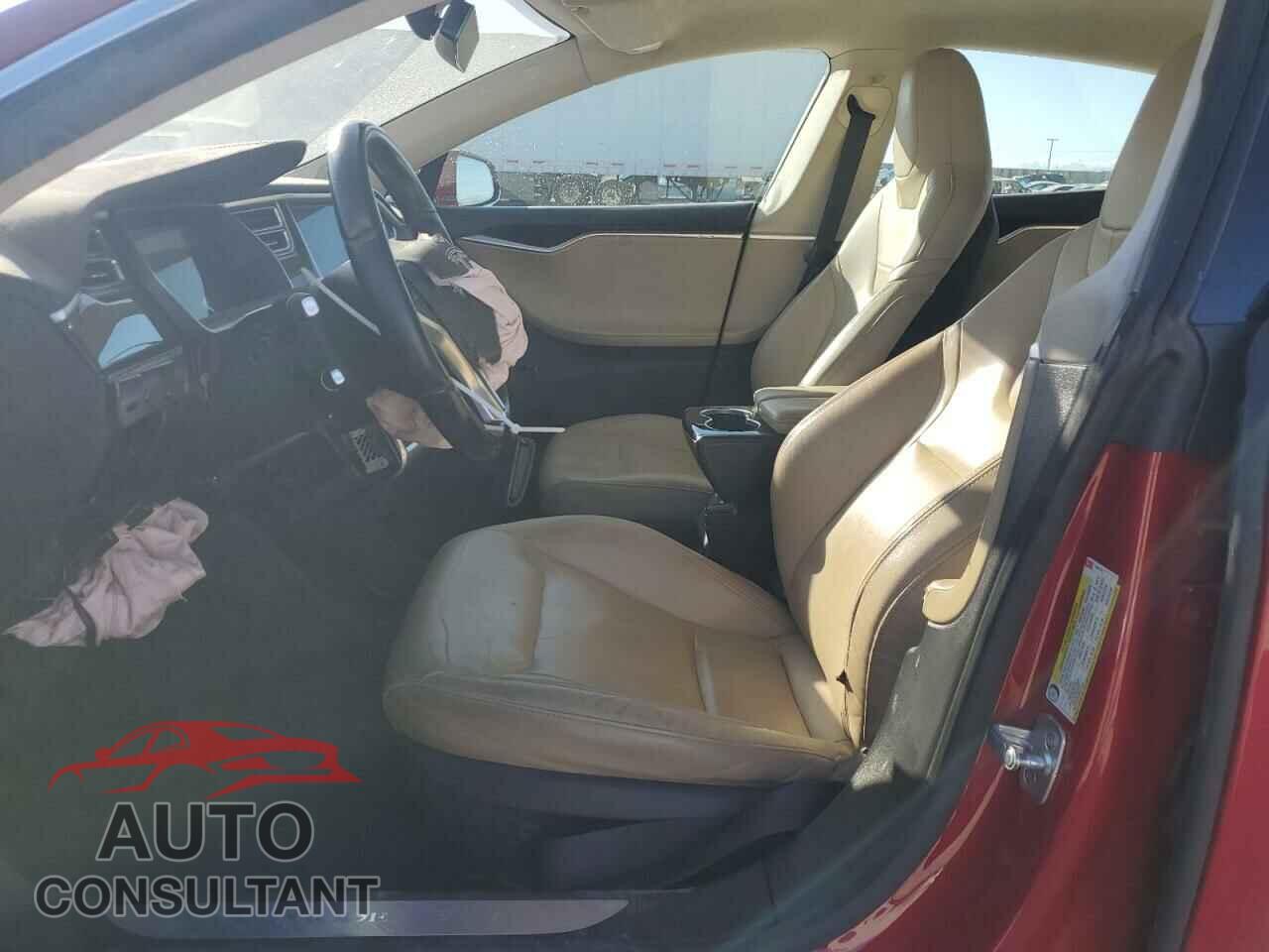 TESLA MODEL S 2015 - 5YJSA1E27FF104419