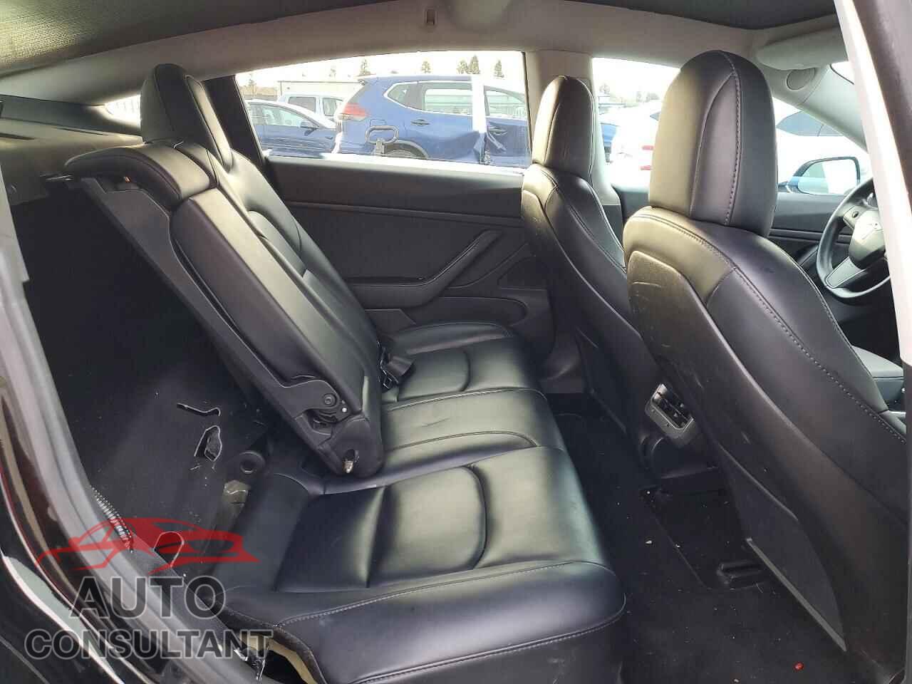 TESLA MODEL 3 2018 - 5YJ3E1EB5JF184580