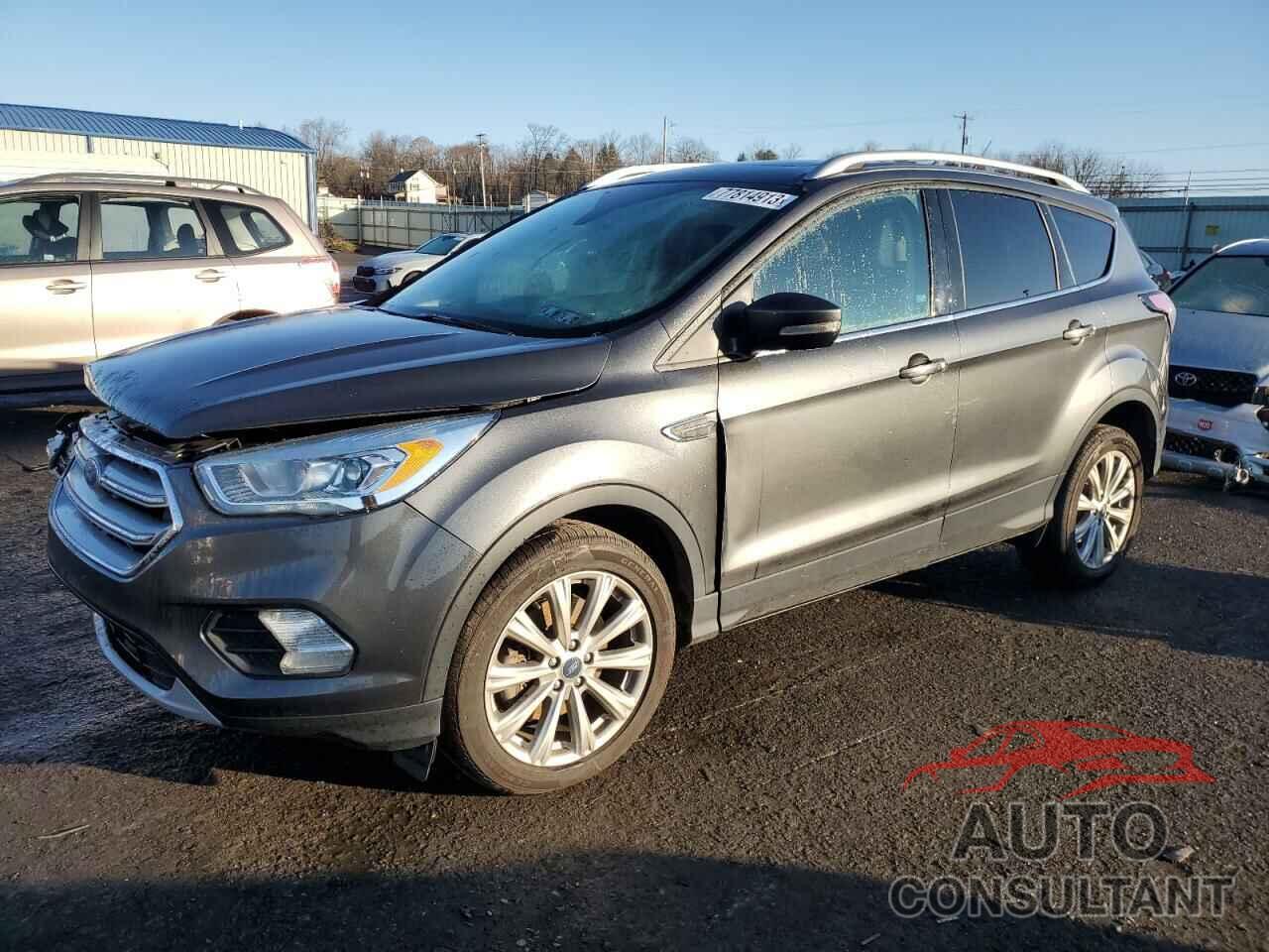 FORD ESCAPE 2017 - 1FMCU9J91HUE63056