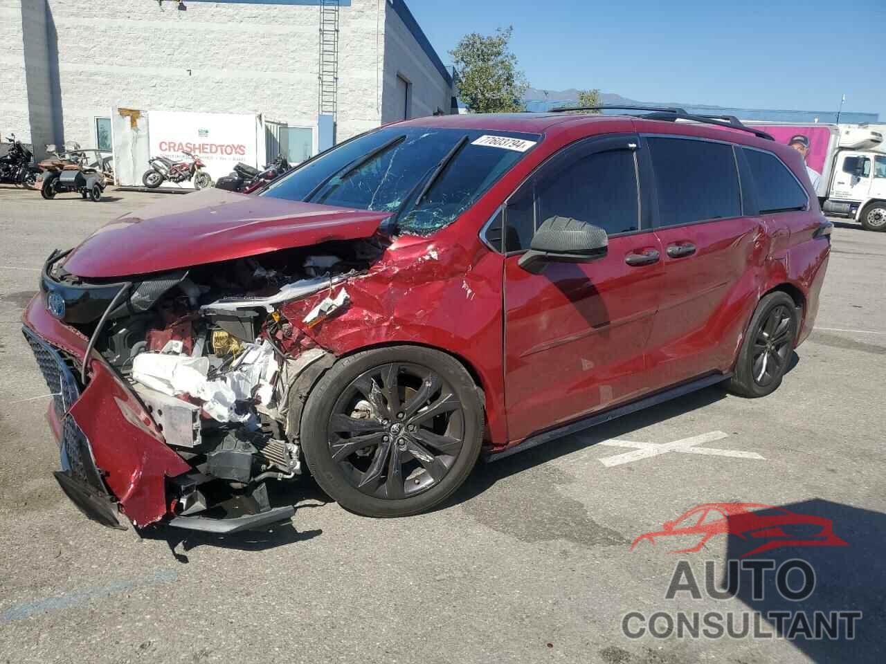 TOYOTA SIENNA 2022 - 5TDDRKEC3NS095311