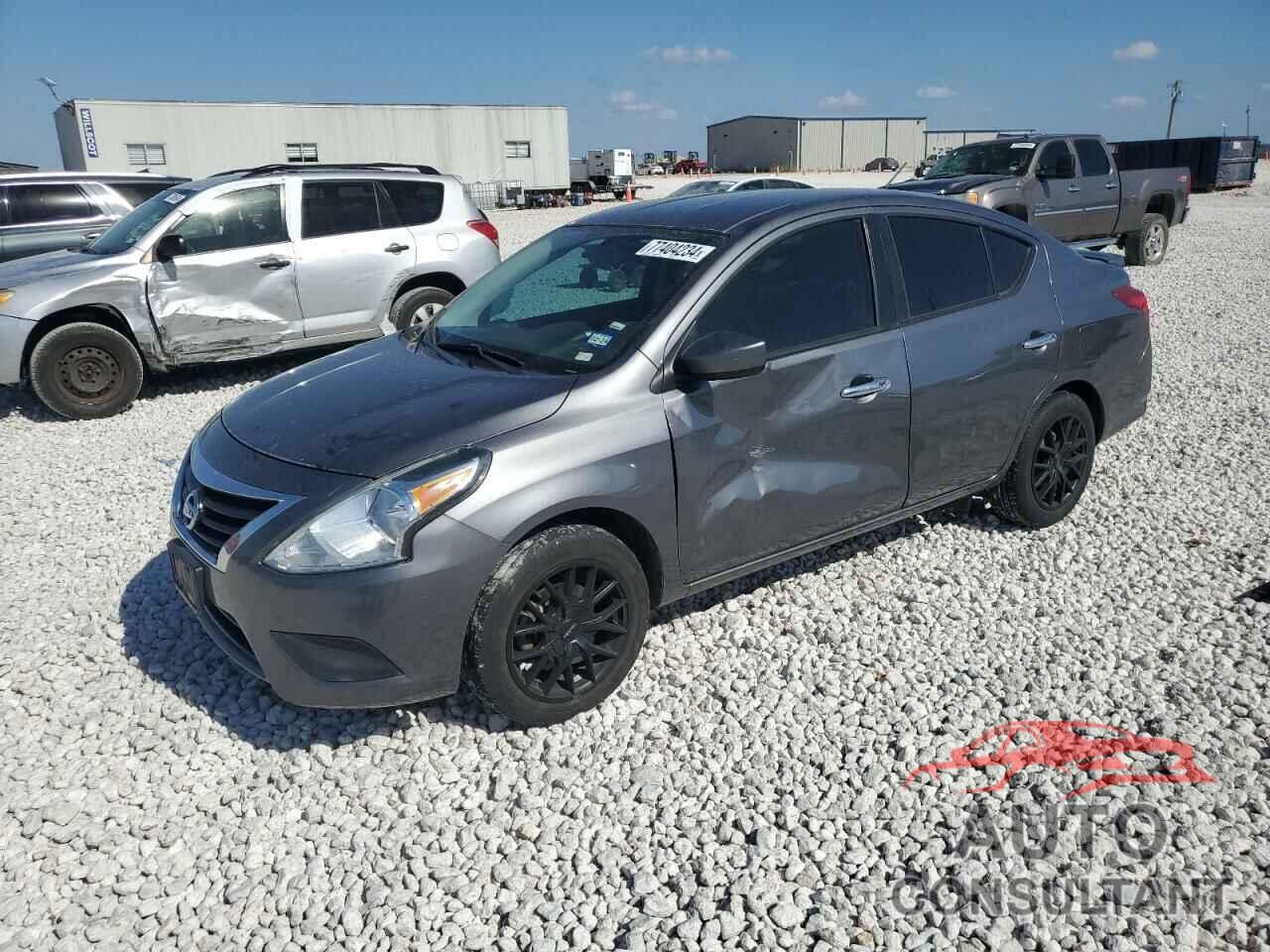 NISSAN VERSA 2019 - 3N1CN7AP0KL813110