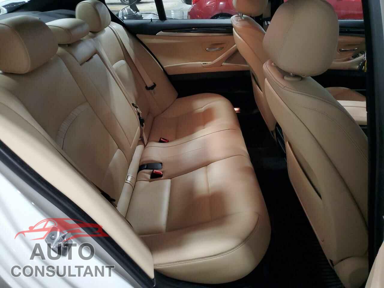 BMW 5 SERIES 2016 - WBAFV3C53GD687527