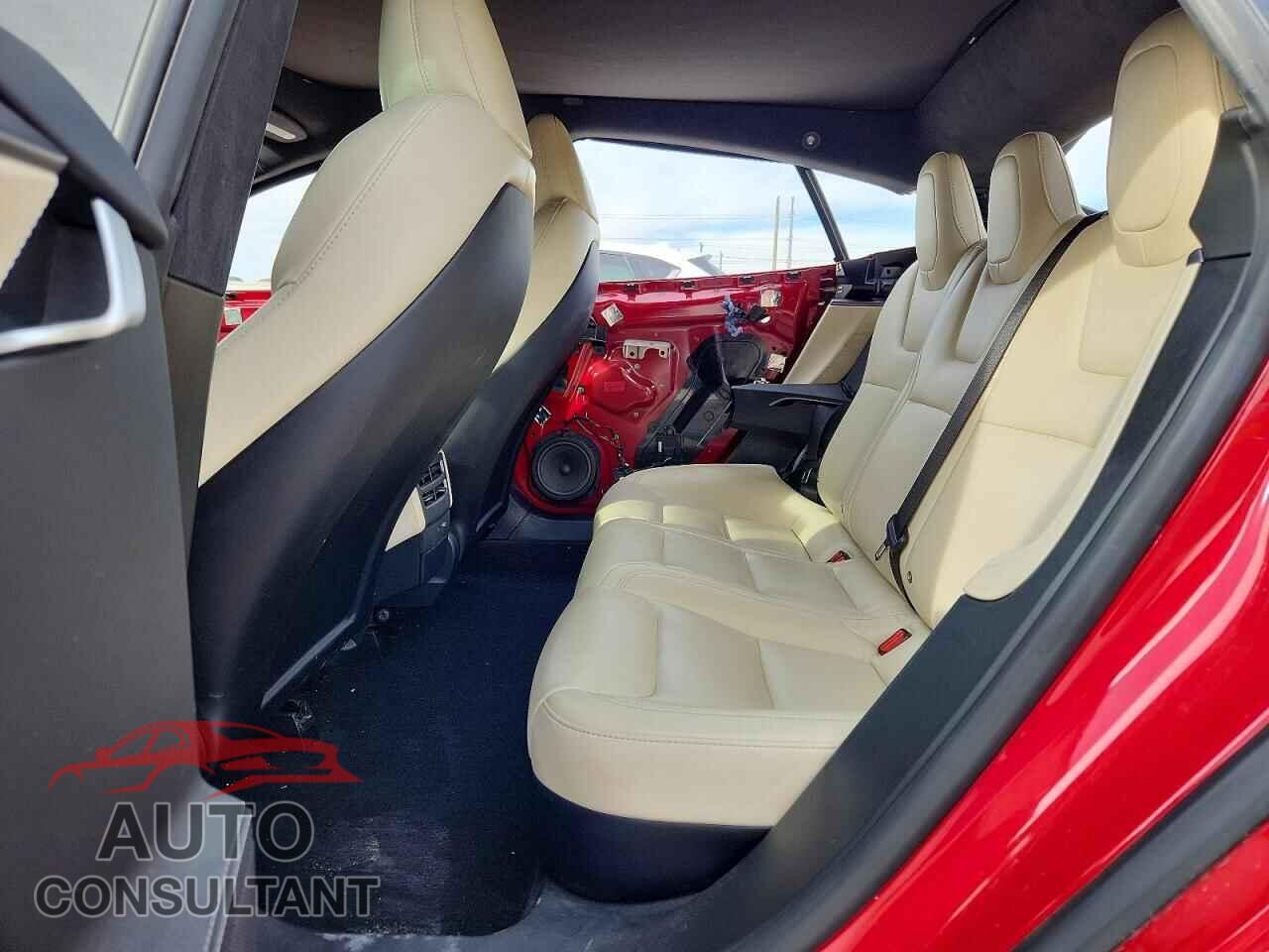 TESLA MODEL S 2020 - 5YJSA1E23LF414708
